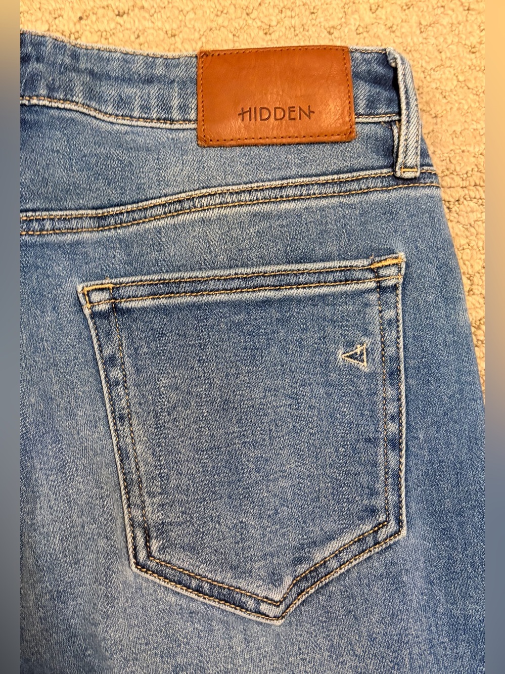Hidden jeans straight leg crop with raw hem - Picture 3 of 5